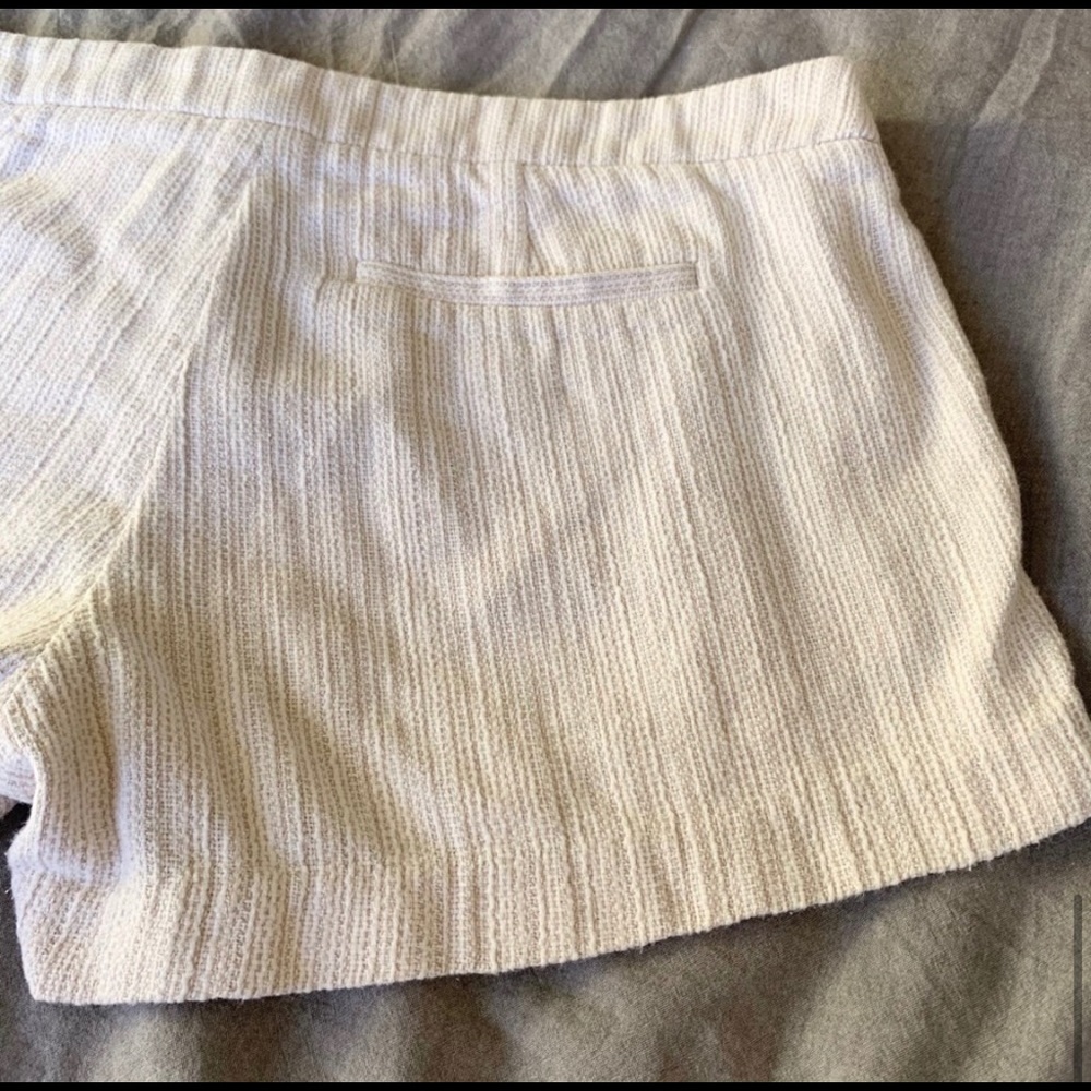 Joie Knit Cream Shorts Size 4 - Picture 7 of 8